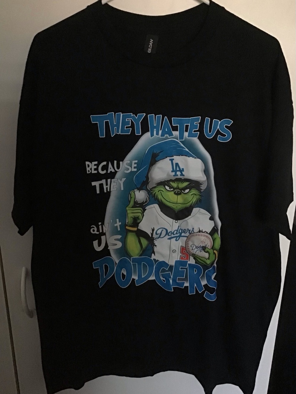 Los Angeles Dodgers Grinch Graphic T-Shirt